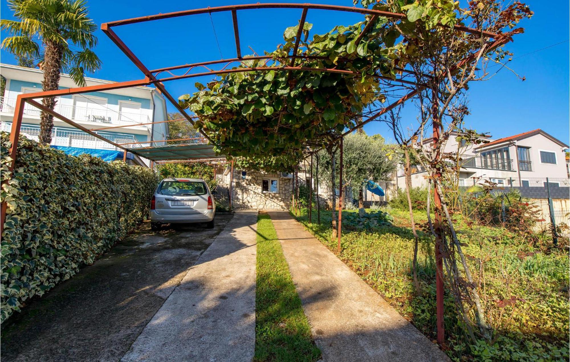 Stunning Apartment In Lovran With Kitchen エクステリア 写真
