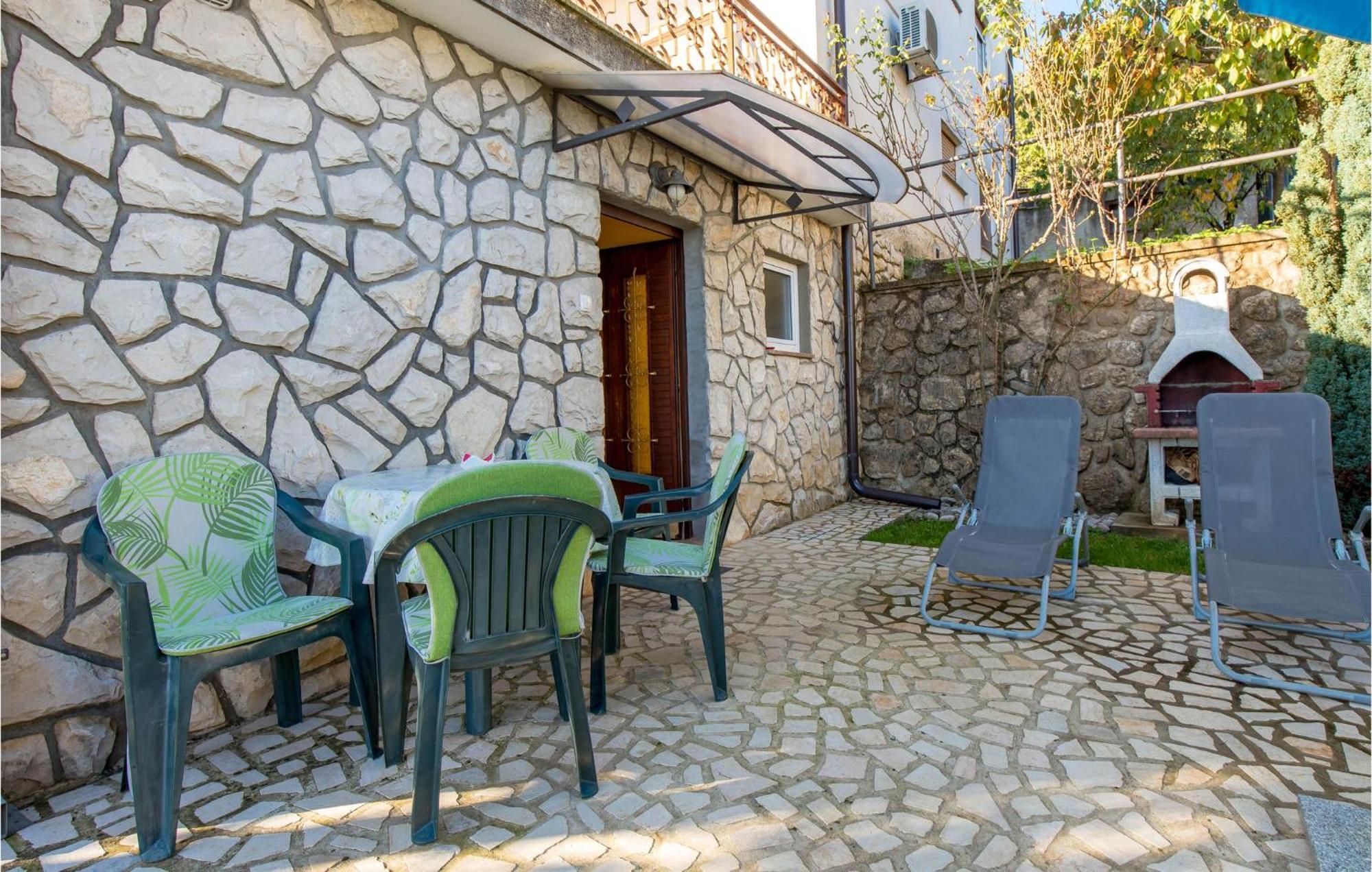 Stunning Apartment In Lovran With Kitchen エクステリア 写真